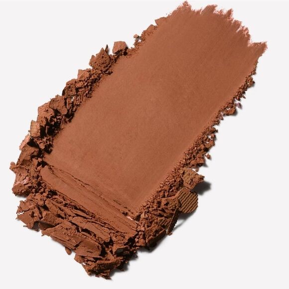 MAC Satin Finish Eyeshadow in Saddle- Golden Brown - Picture 4 of 15